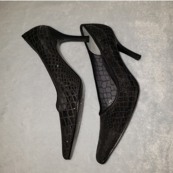 Womens sz 10 black illusion Metaphor stiletto heels with sheer upper material - Picture 6 of 10